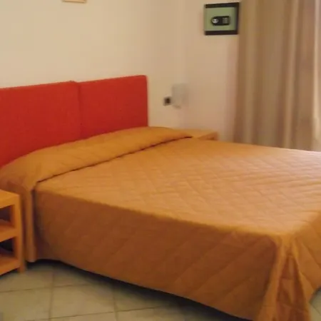 La Reggia 4* Lucca